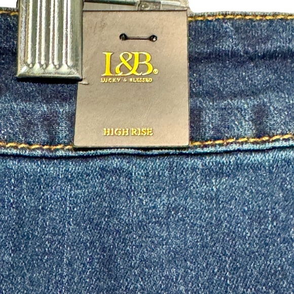 L&B High Rise Flared Leg Dark Wash Denim Plus Sized Jeans size 22 - Picture 9 of 12